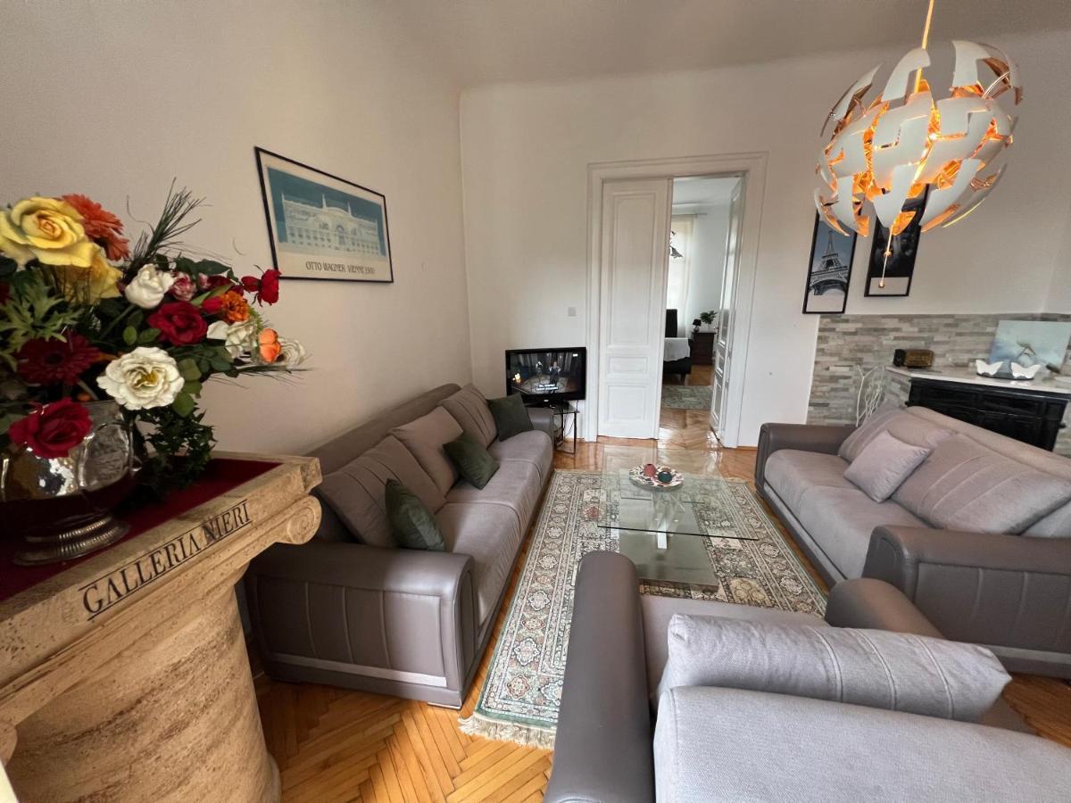 Apartman Happy Leilighet Sarajevo Eksteriør bilde