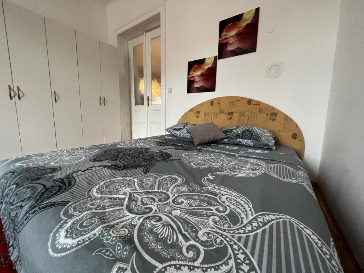 Apartman Happy Leilighet Sarajevo Eksteriør bilde